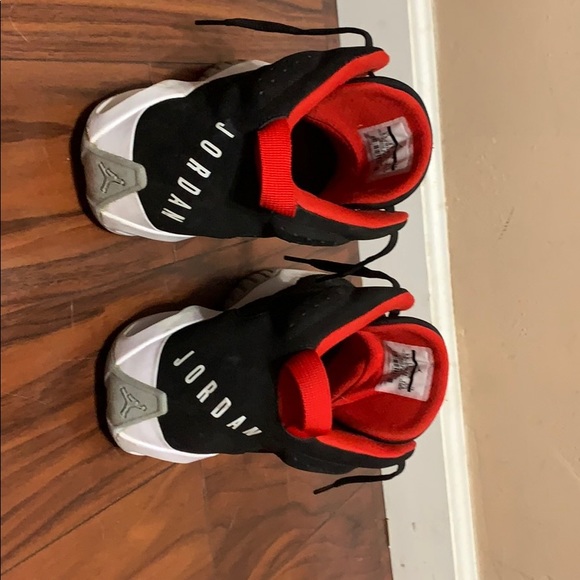 Jordan Retros - Picture 3 of 3